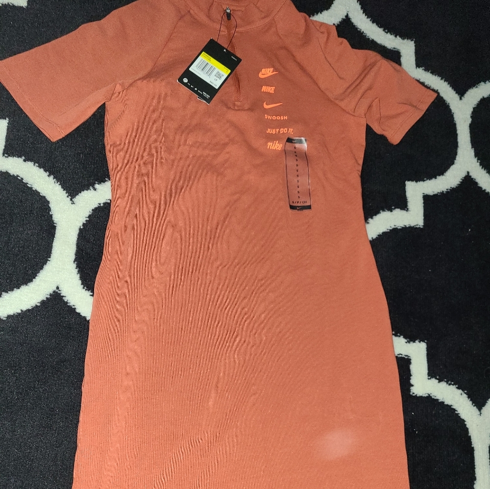 Nwt Nike dress